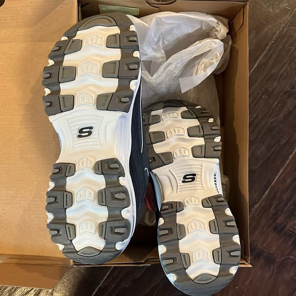 Skechers D’Lites the original size 8.5 NIB - Picture 4 of 6